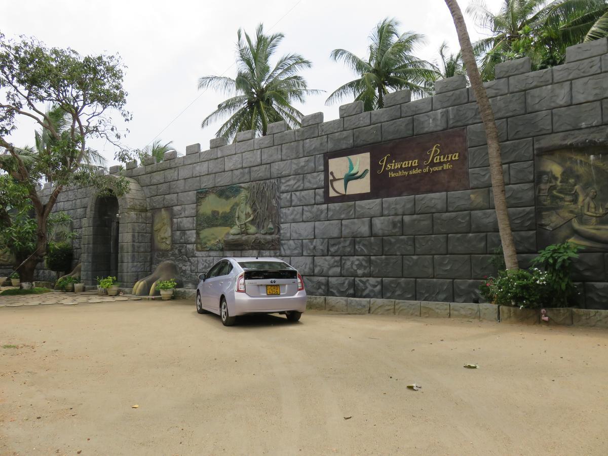 Isiwara Paura Bugged Apartment Sigiriya Exterior foto